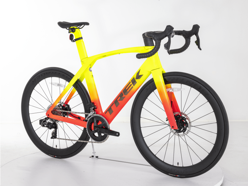 Harga trek shop madone slr 6