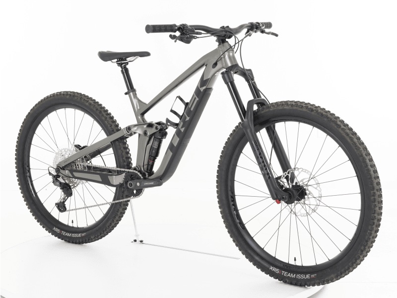 Slash 7 Gen 5 2023 Medium Trek Bikes