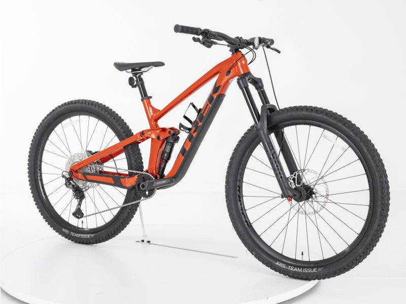 Slash 7 Gen 5 2023 Medium Trek Bikes