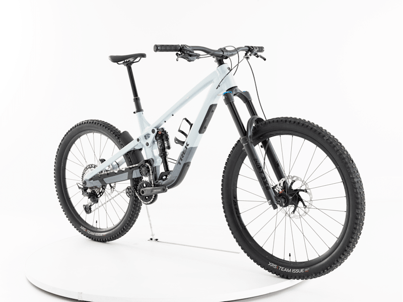 Slash 8 Gen 6 - 2025, Large - Trek Bikes