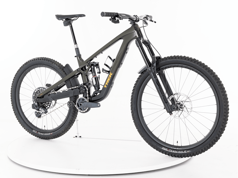 Slash 9.9 XO1 GX AXS Gen 6 Custom 2025 Medium Trek Bikes