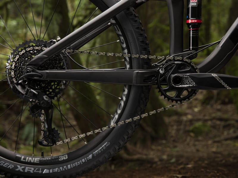 TREK Remedy 8 27.5インチ トムソンドロッパーポスト付き