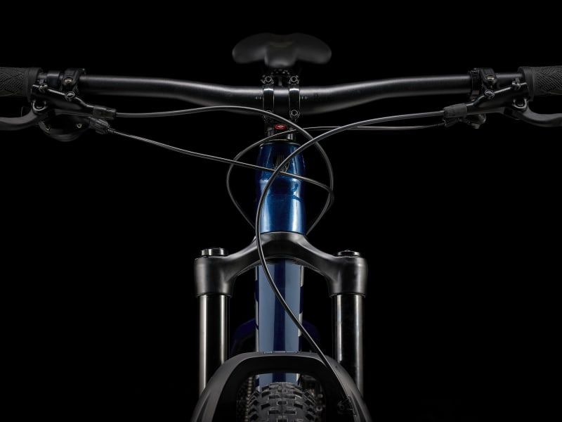 Trek roscoe sale 8 mountain bike