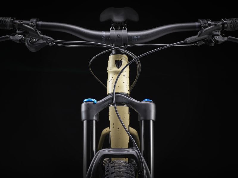 Roscoe 9 Trek Bikes