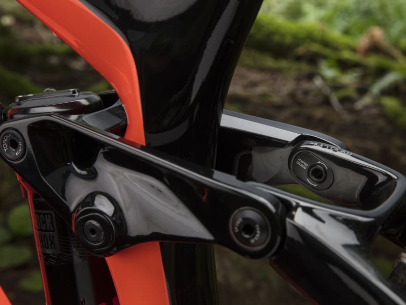 Trek slash store 9.8 2018 specs