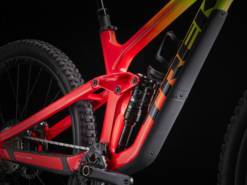 Trek 2025 slash red