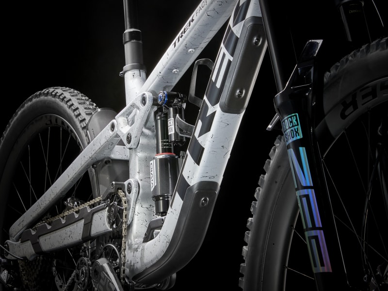 Shimano XTR FC-M960 3x9 Speed Shifters And M965 Disc Brake