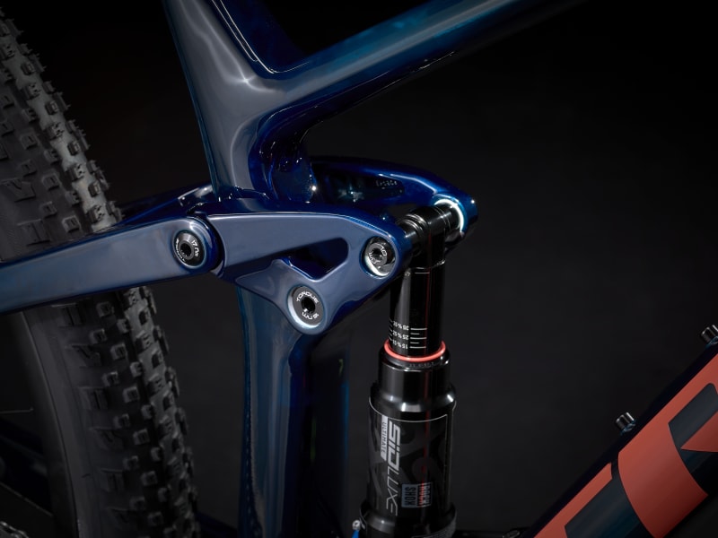 Trek top hot sale fuel 9.8 2021