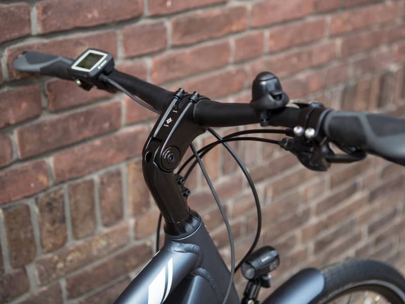 Trek um3+ stagger top