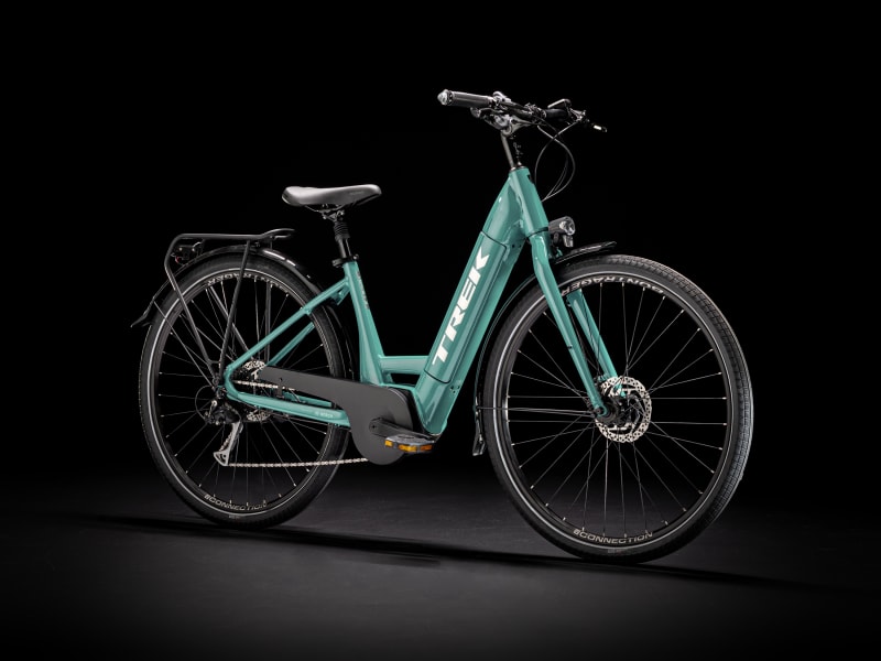 Trek verve+ on sale 3 lowstep