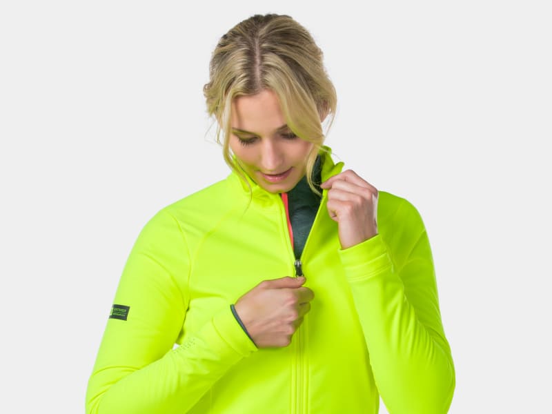 Soft shell cycling 2025 jacket womens