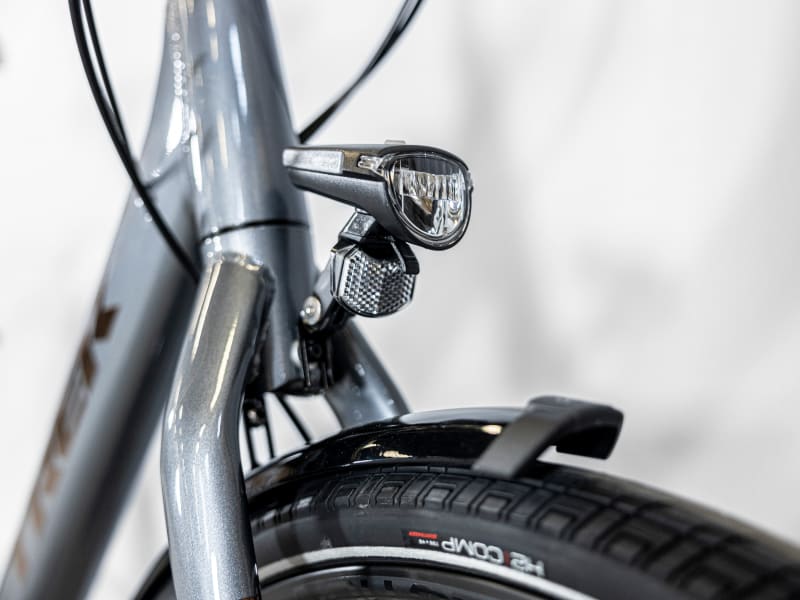 Trek verve 1 hybrid bike on sale