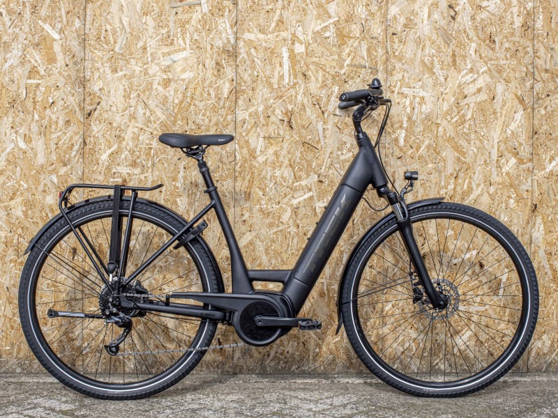 Trek Verve+ 3 Lowstep 2023 Hybrid electric bike