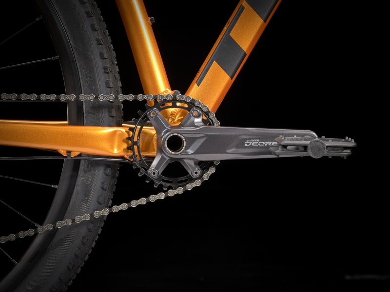 Trek x caliber on sale 7 bottom bracket