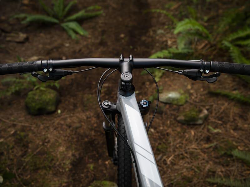 Trek x caliber 8 review best sale 2019