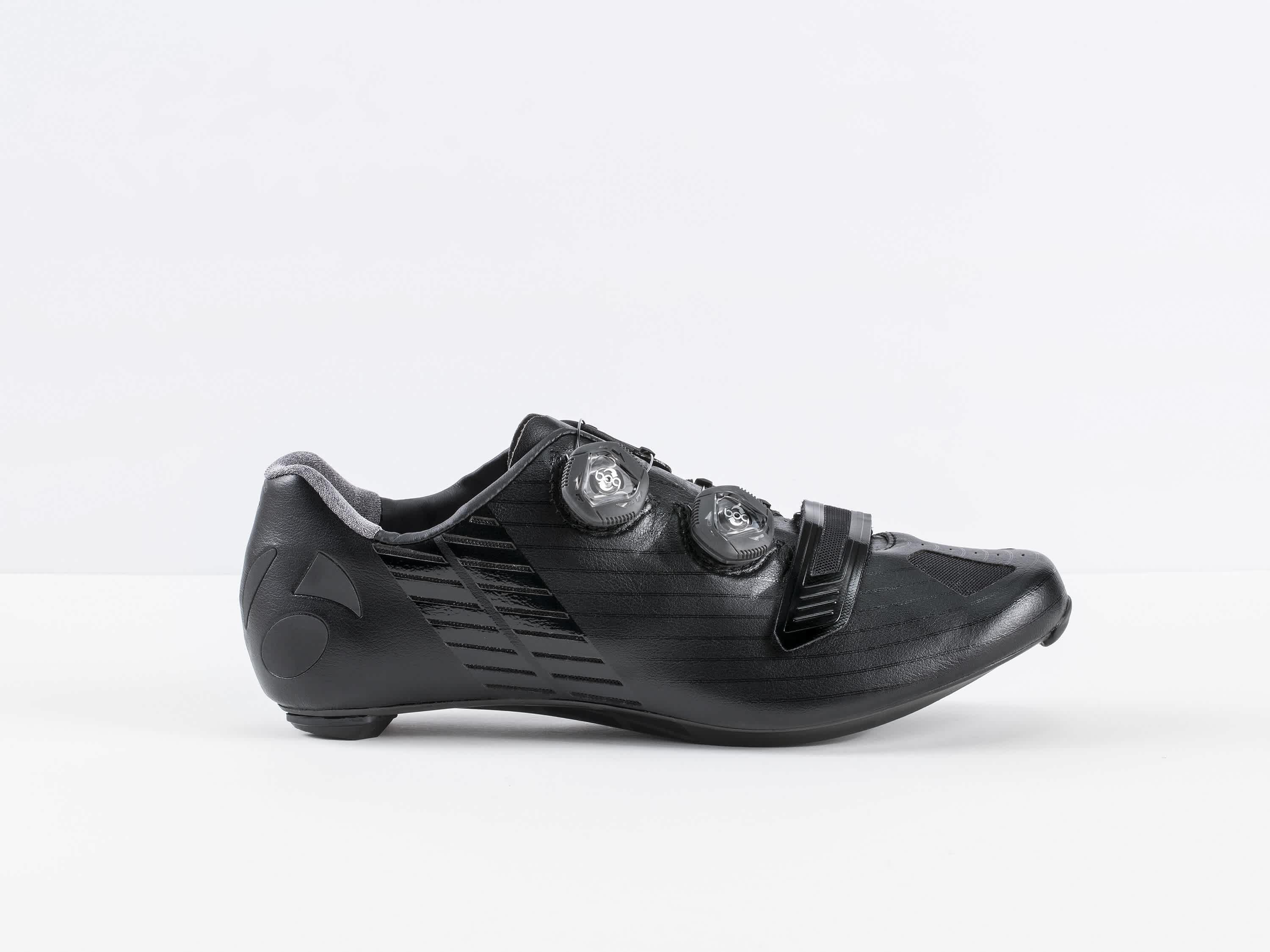 11649_A_1_XXX_RD_Shoe