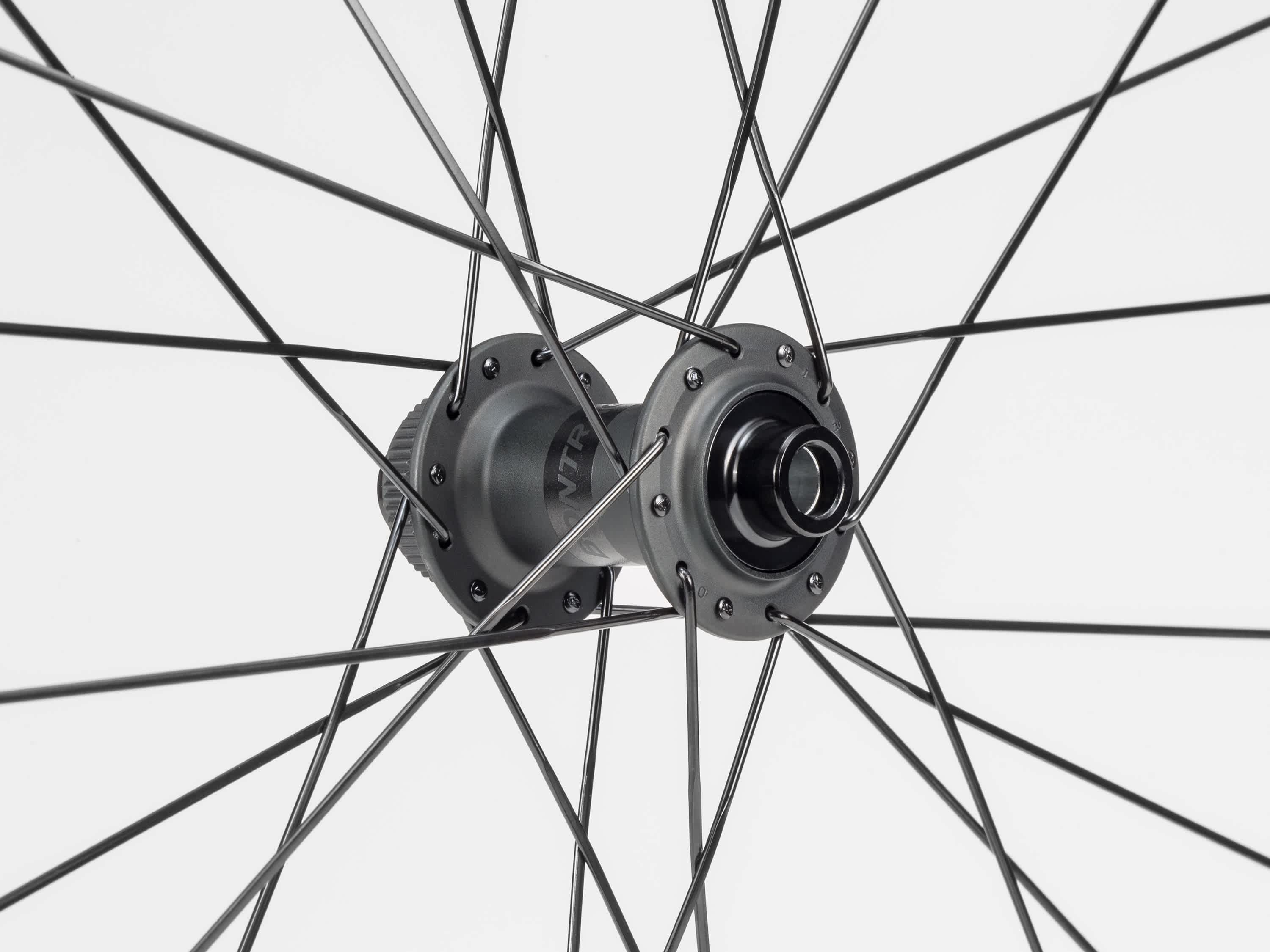 Bontrager Aeolus Comp 5 TLR Disc Road Wheel - Trek Bikes