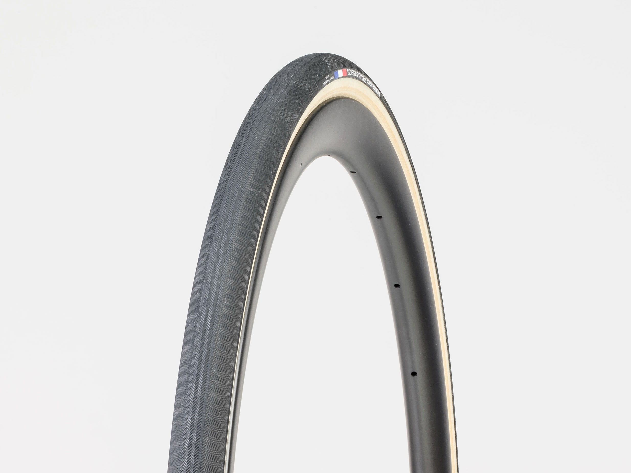 2本セット クリンチャータイヤ 700x28c R2 Bontrager