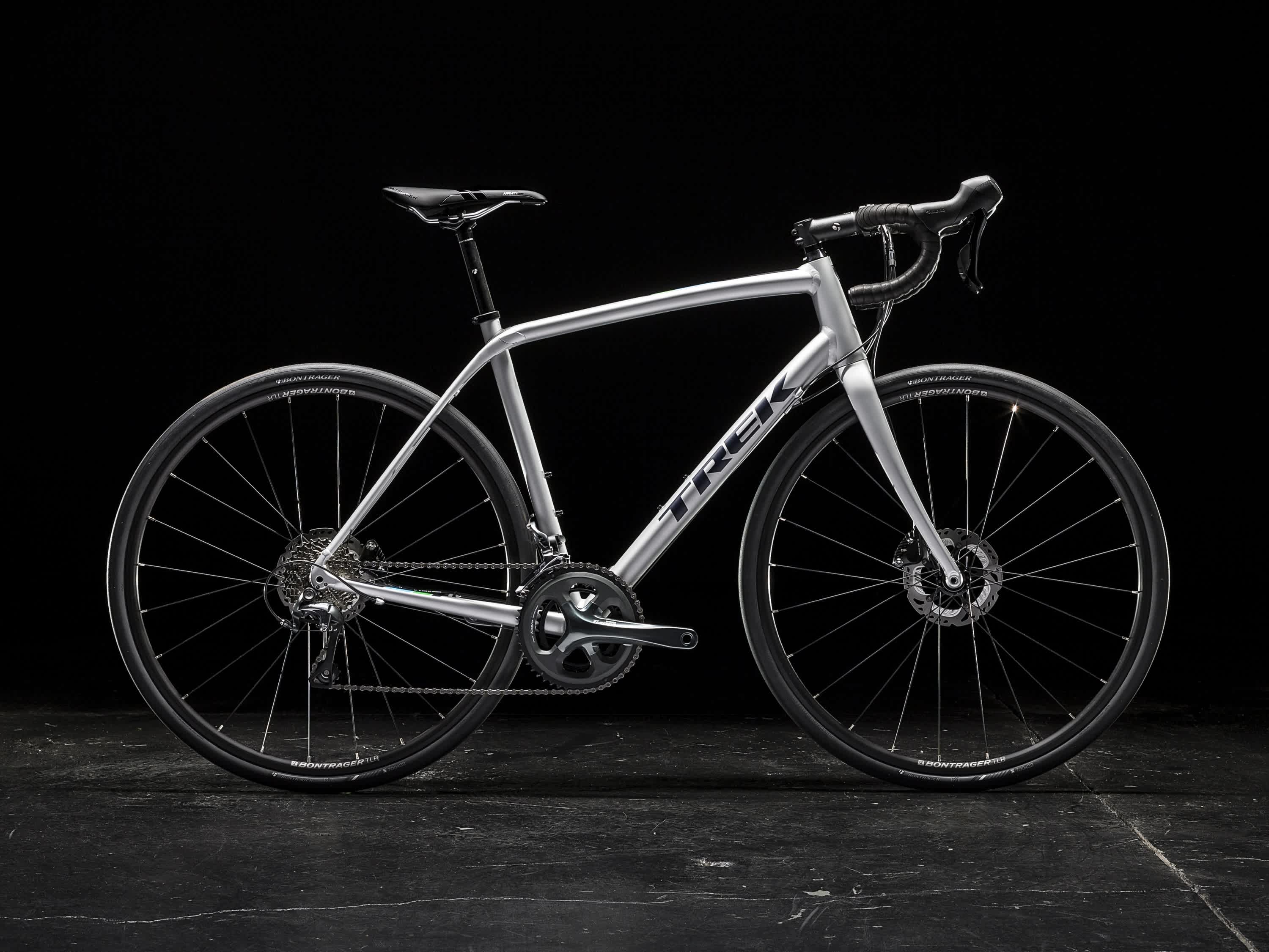 アルミ Trek 56サイズ 2017-18モデル ALR4 DOMANE