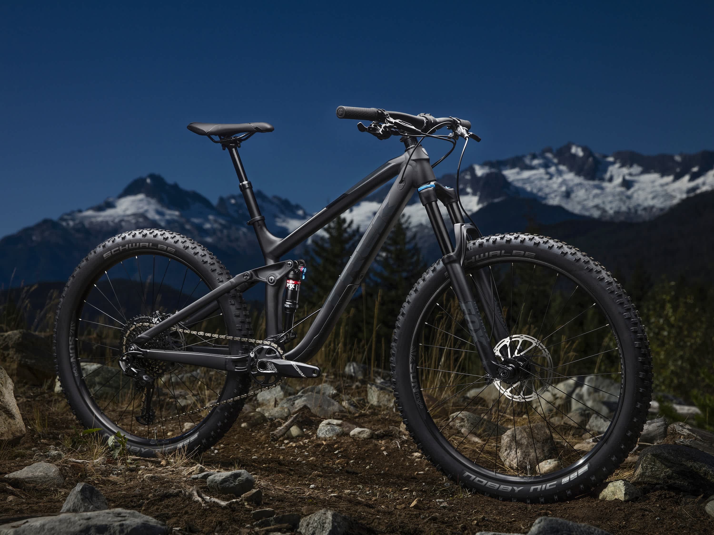 Fuel EX 8 27.5 Plus - Trek Bikes