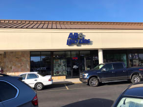Trek store locations shop