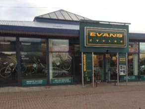 Evans cycles trek clearance