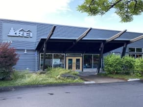 Rei trek bikes top