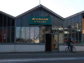 Evans Cycles Evans Cycles Trek Bikes GB