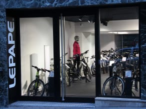 Magasin velo trek paris clearance