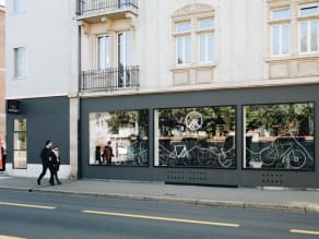 voyage cycling store