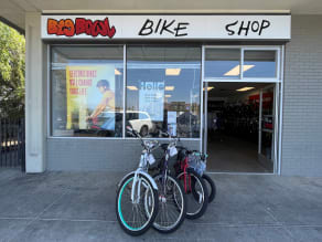 Trek dealers near me clearance
