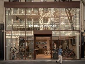 Trek discount flagship store