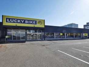 Lucky bike shop clearance