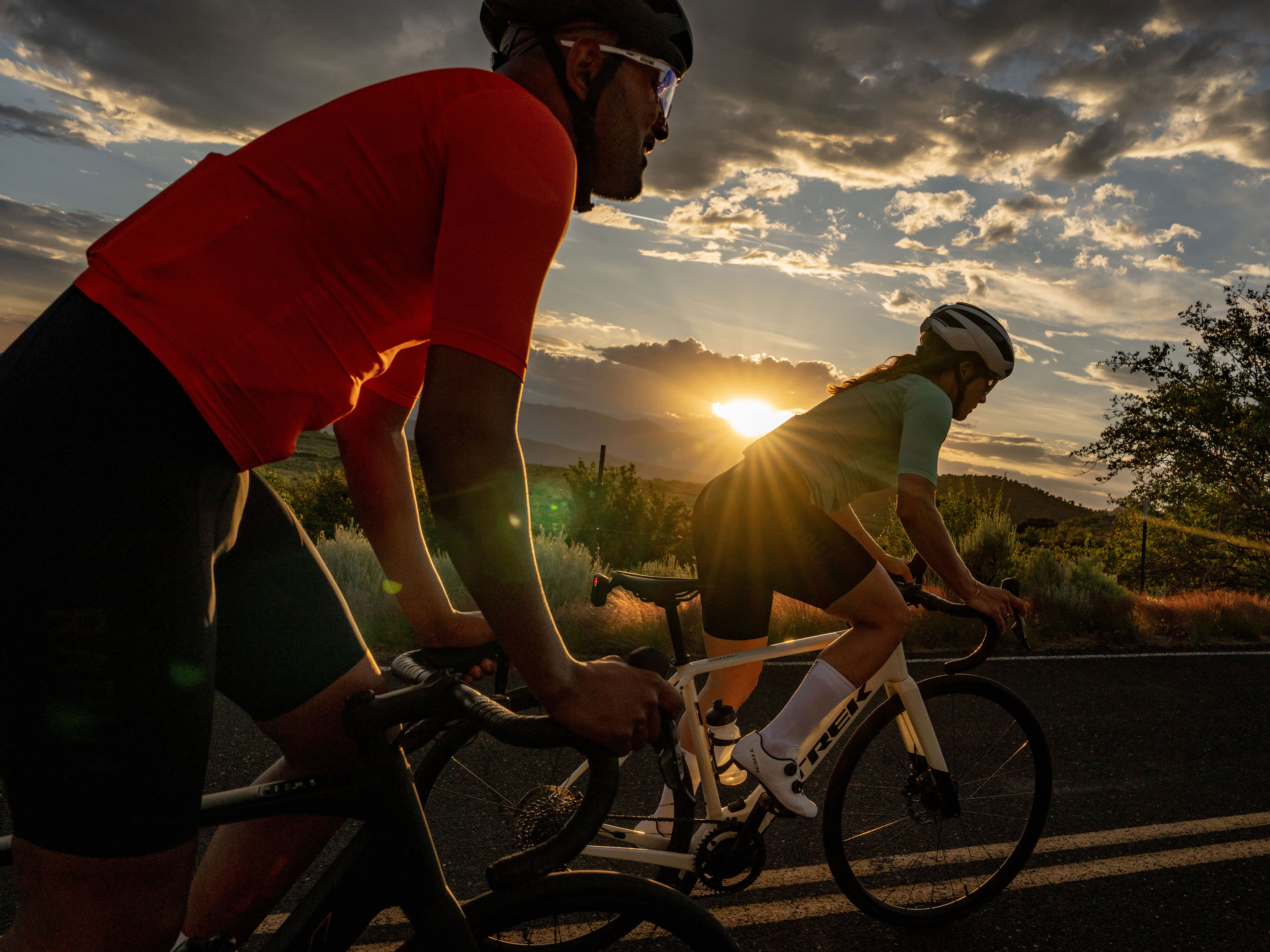 2026 Domane+ ALR 5 Electric Road Bike banner 7