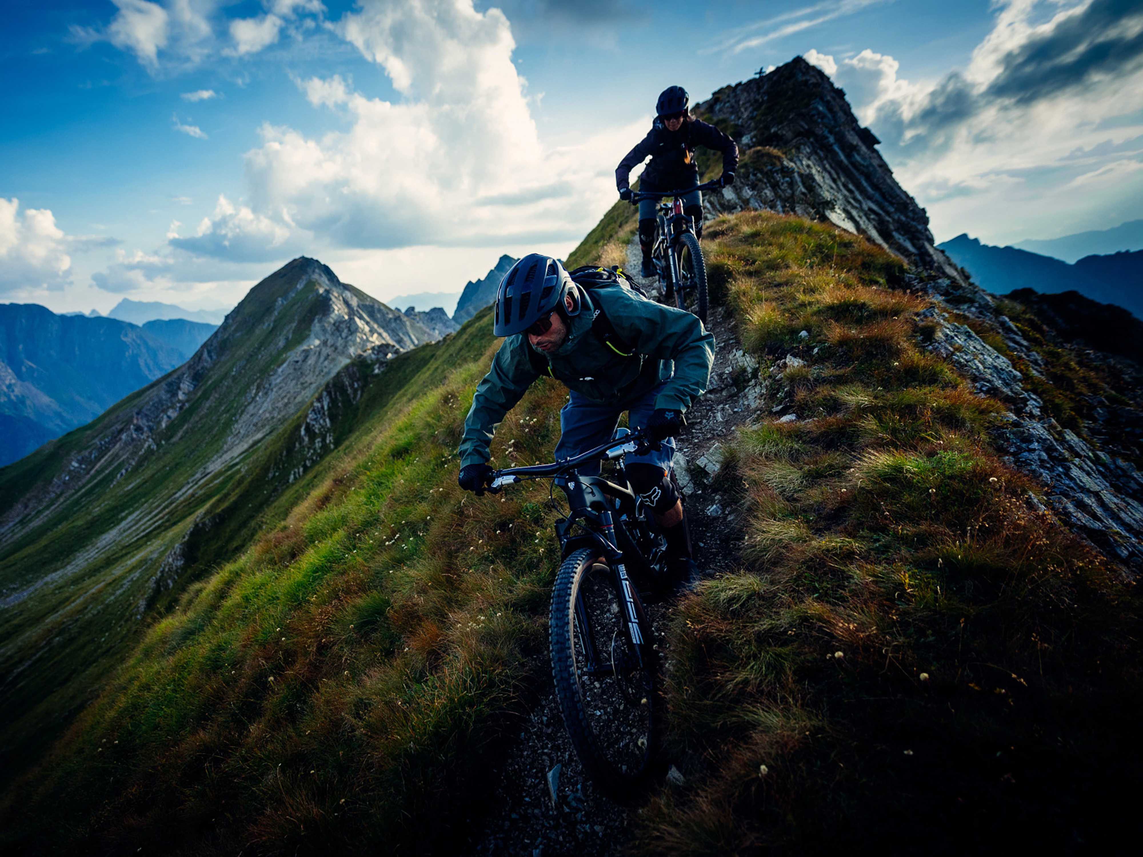 2026 Rail+ 8 Gen 5 Full Suspension Electric Mountain Bike banner 4