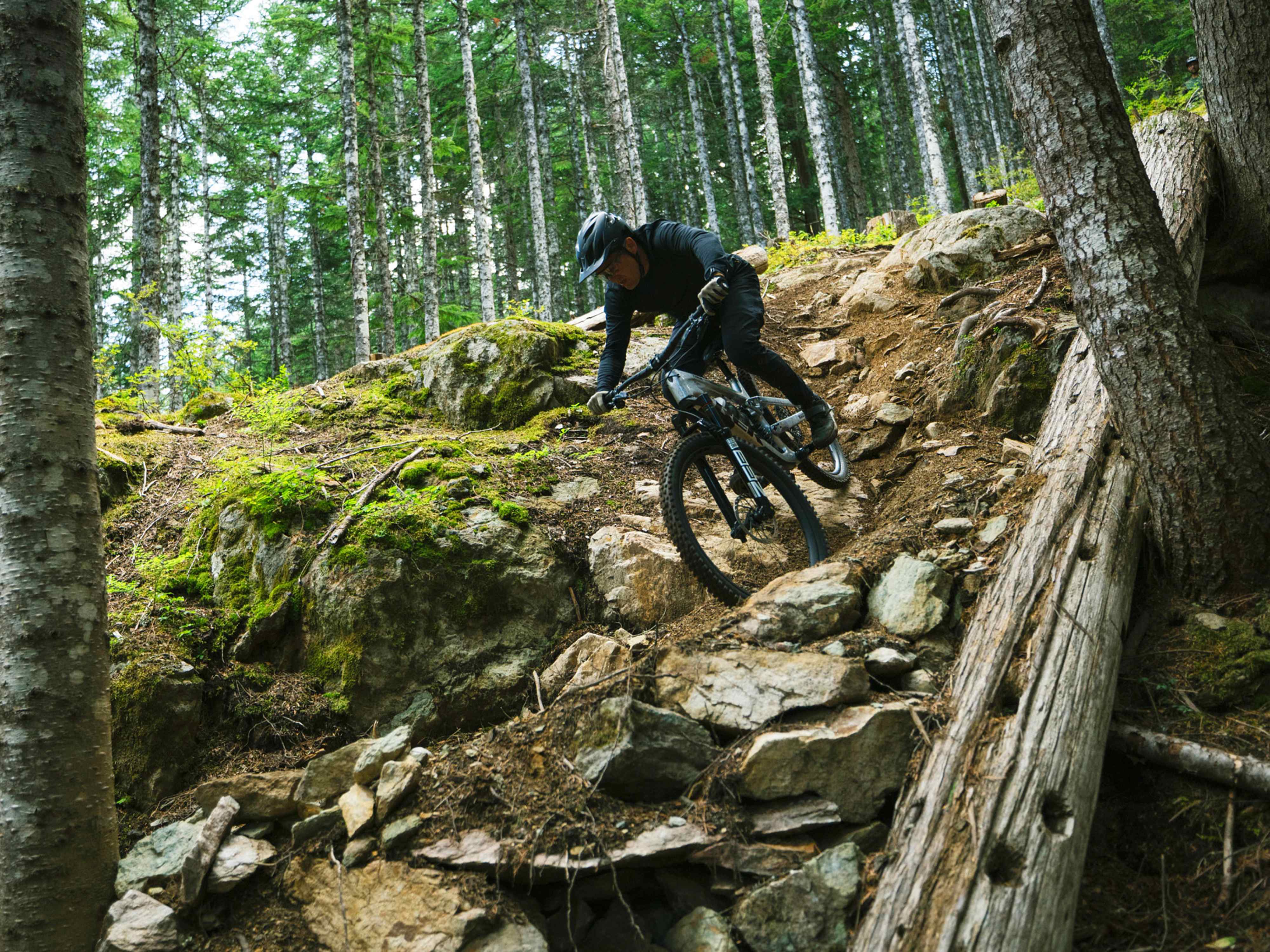 2025 Slash 9.9 X0 AXS T-Type Gen 6 Full Suspension Mountain Bike banner 1