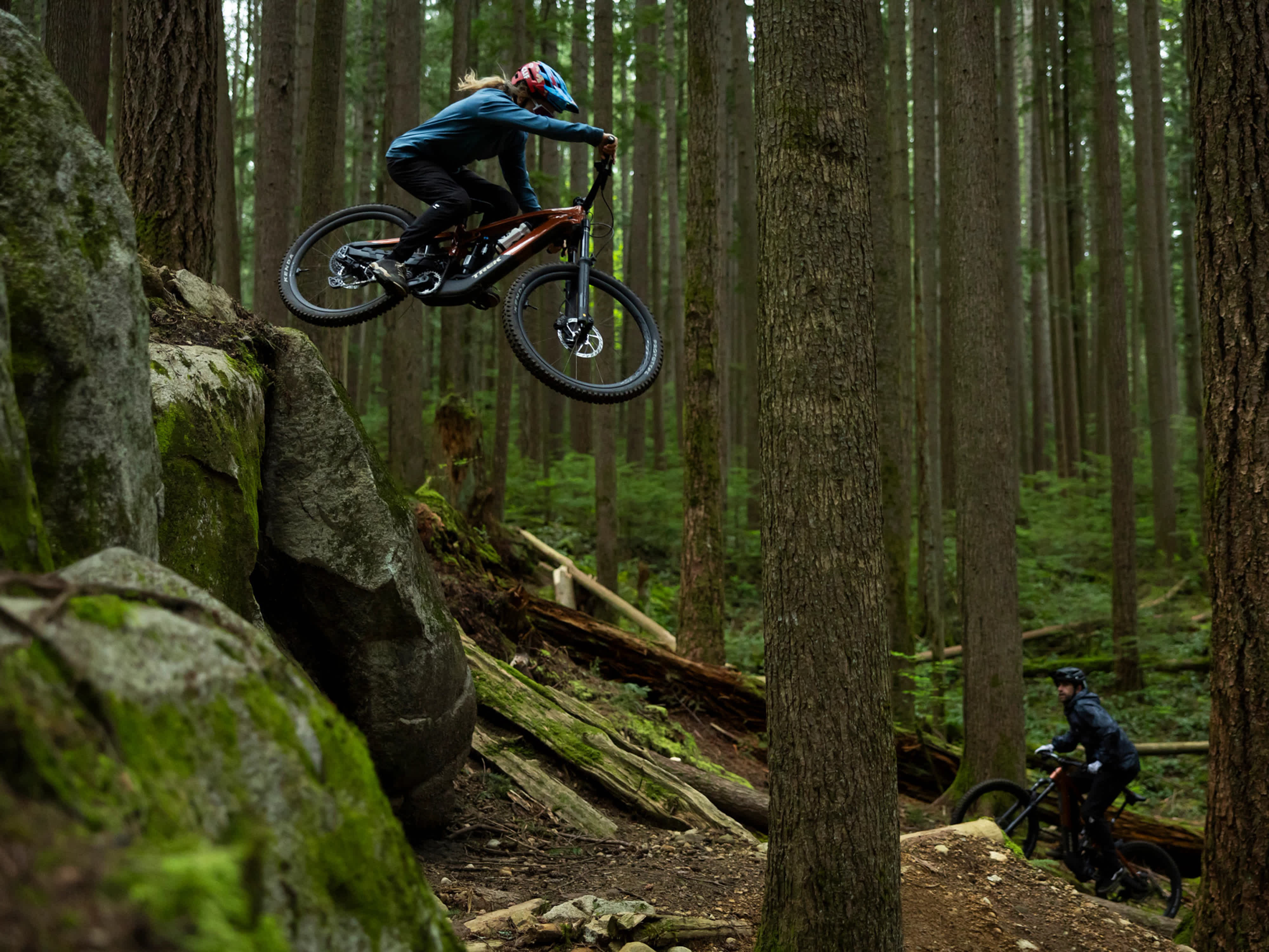 2025 Slash+ 9.7 SLX/XT Full Suspension Electric Mountain Bike banner 5