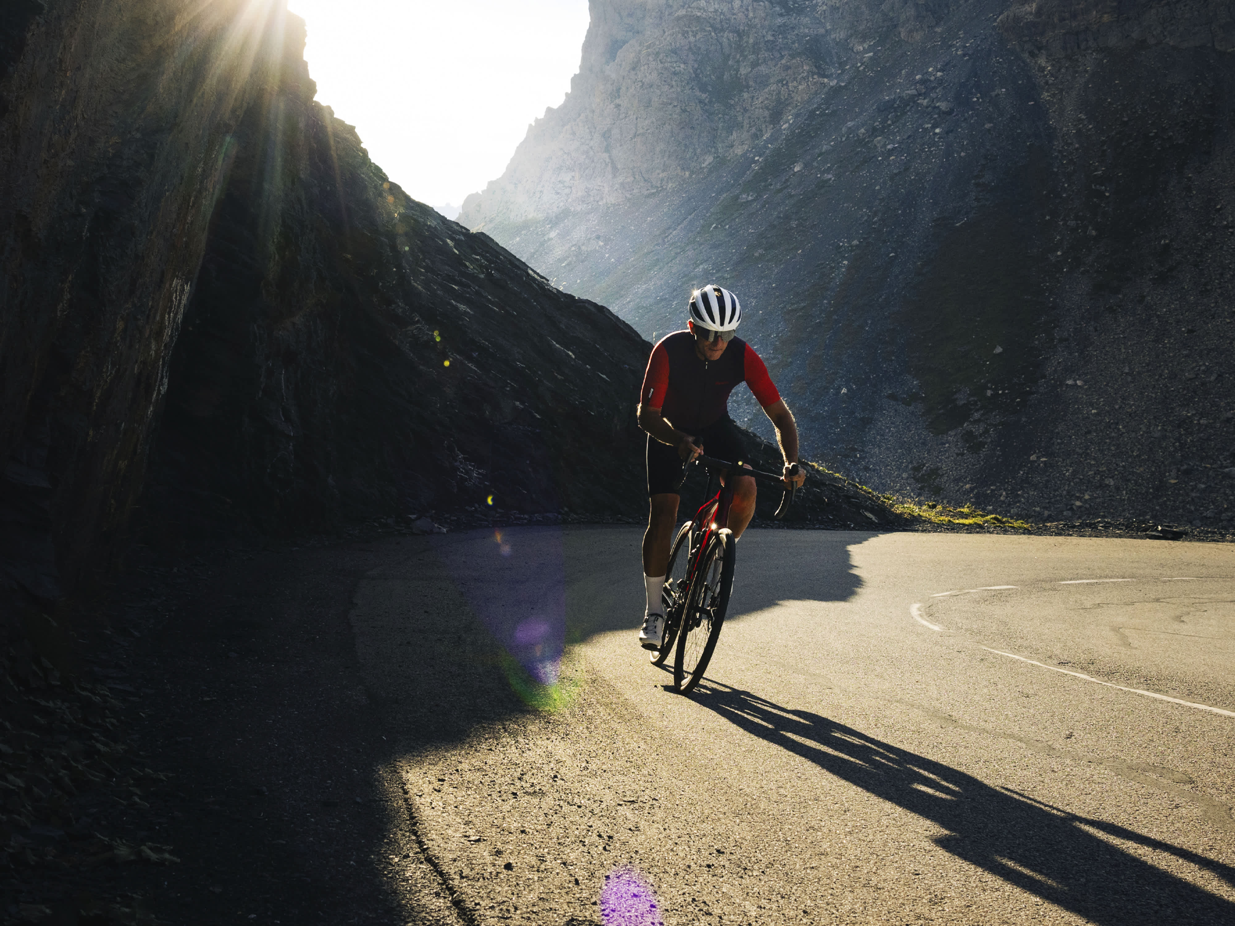 2026 Domane+ SLR 6 Electric Road Bike banner 1