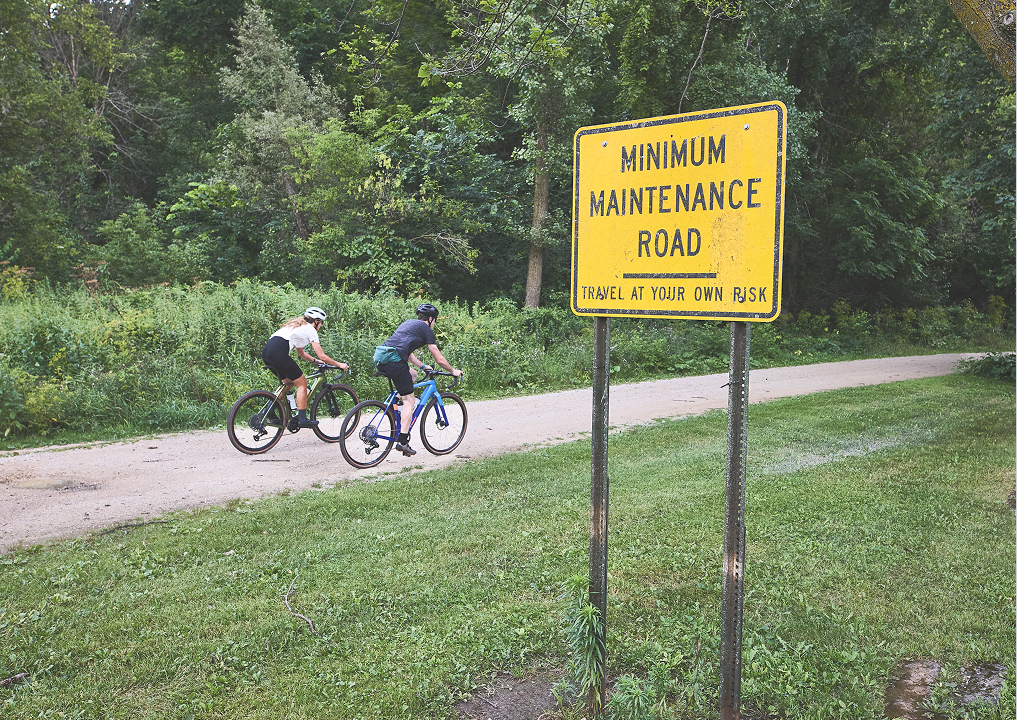 2026 Checkpoint+ SL 6 AXS Electric Road Bike banner 5