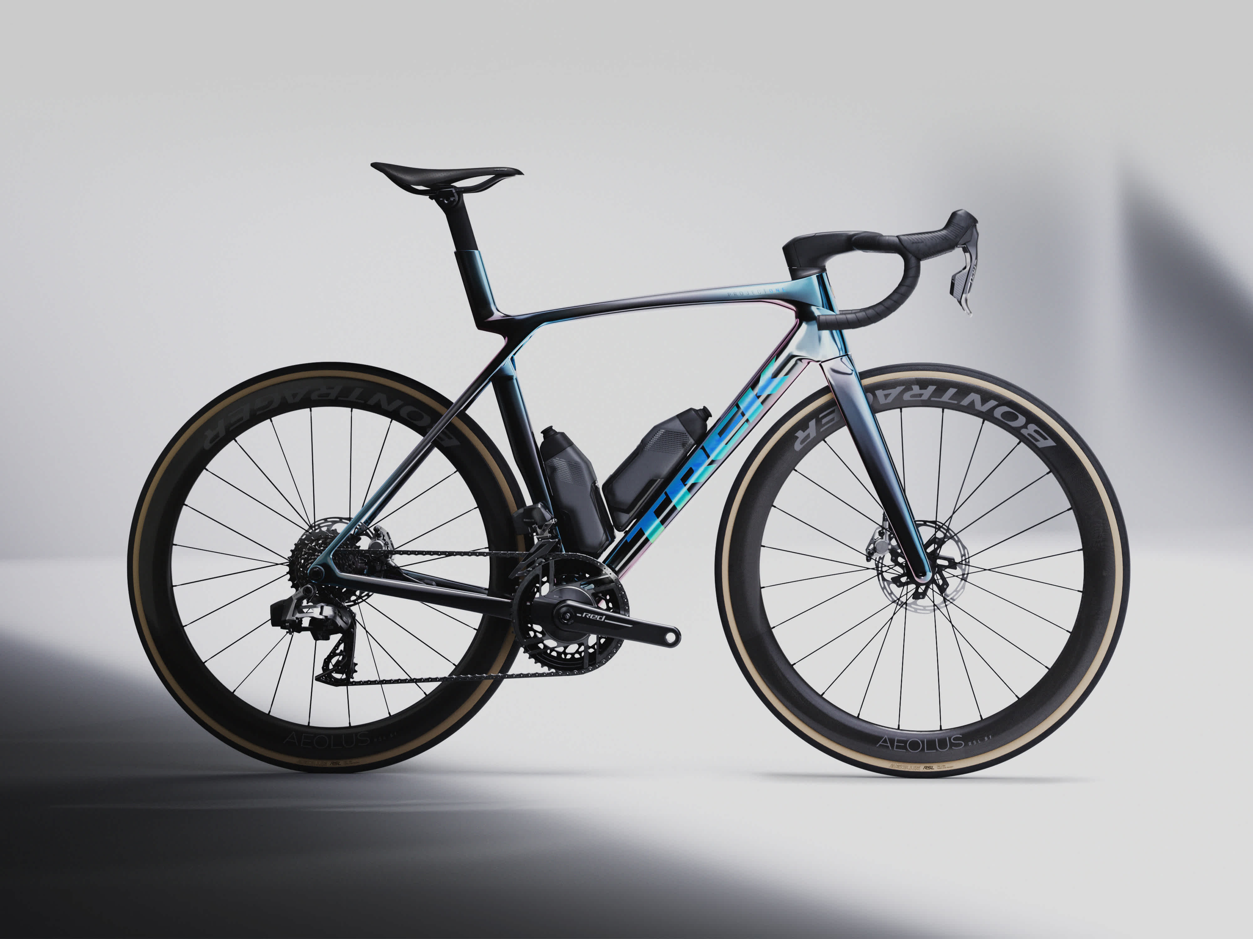 2025 Madone SL 5 Gen 8 Road Bike banner 1