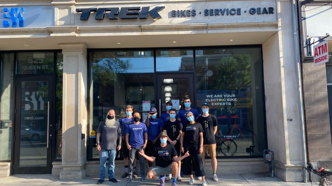 Trek queen street hotsell