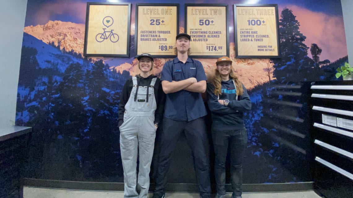 Trek outlet dealer website