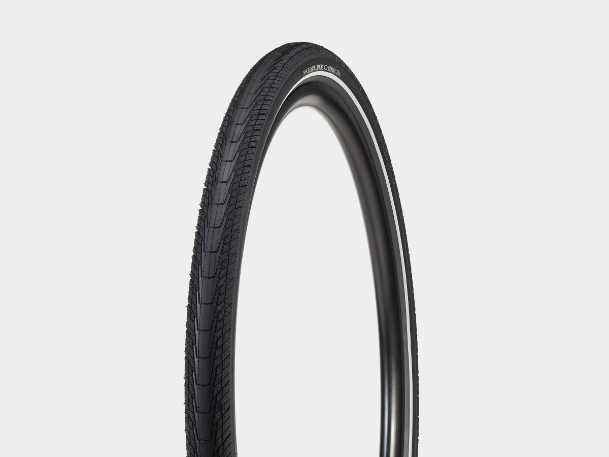 Bontrager lt2 700x38c store tire