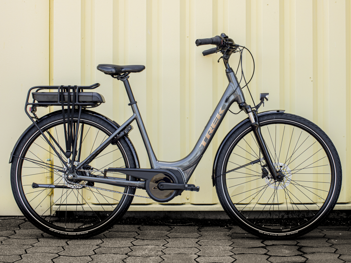 Trek low step store electric bike