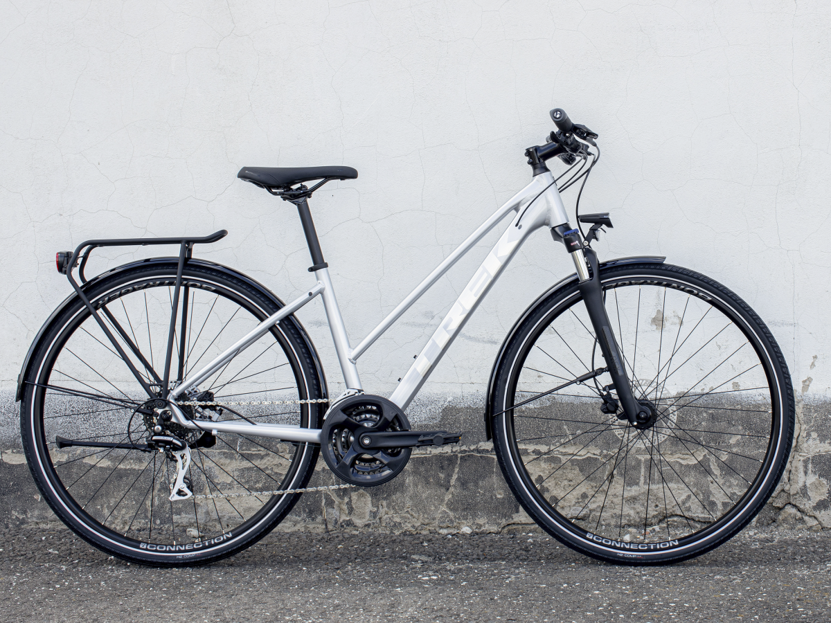 Trek hybrid discount dual sport 2