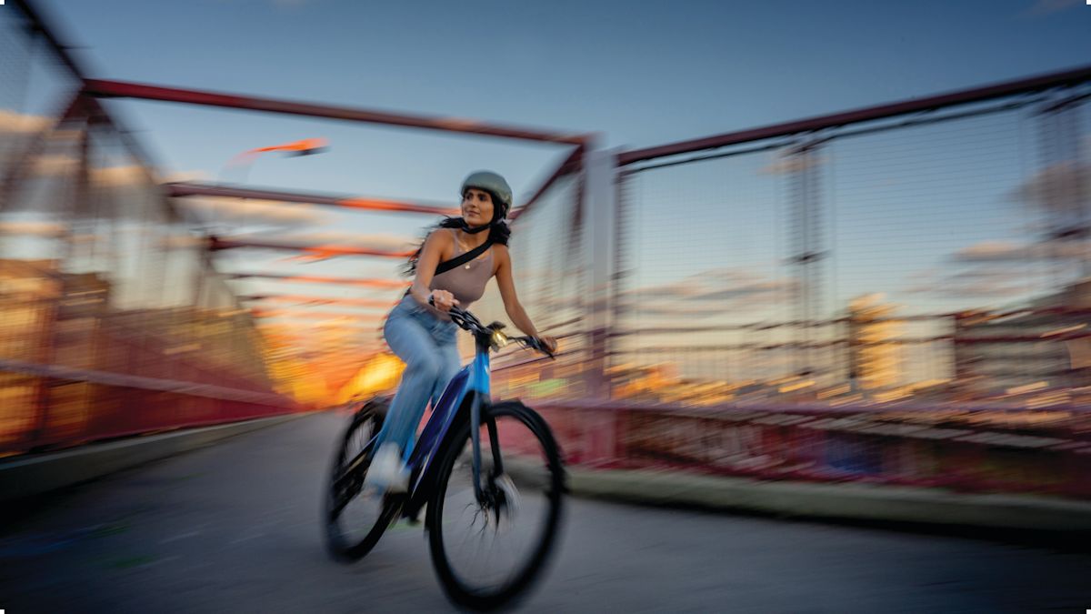 Shop accessories compatible with your FX+ city e-bike