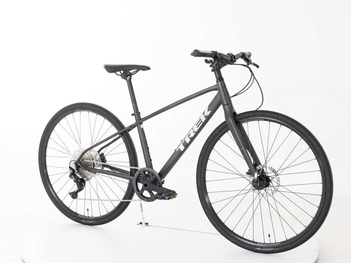 FX 3 Disc 2023, Small Trek Bikes