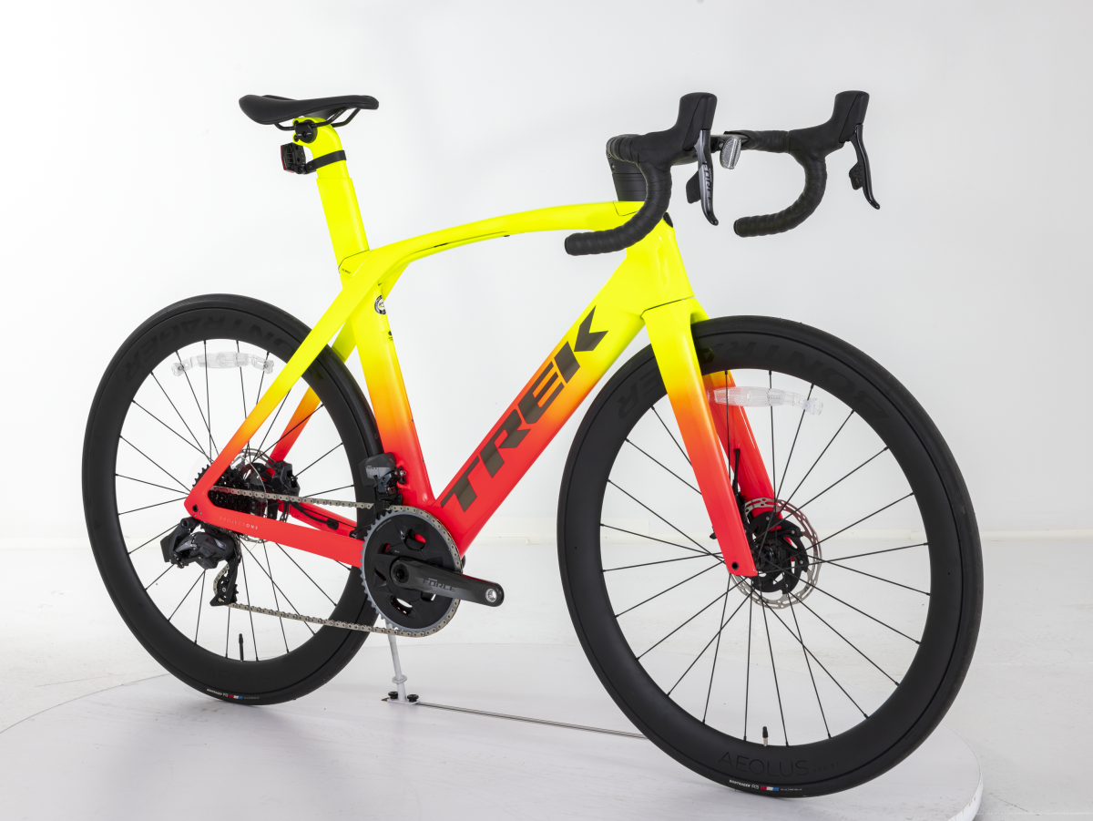 Trek madone slr store disc 2018