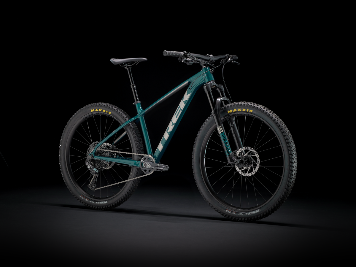 2021 trek on sale roscoe 8