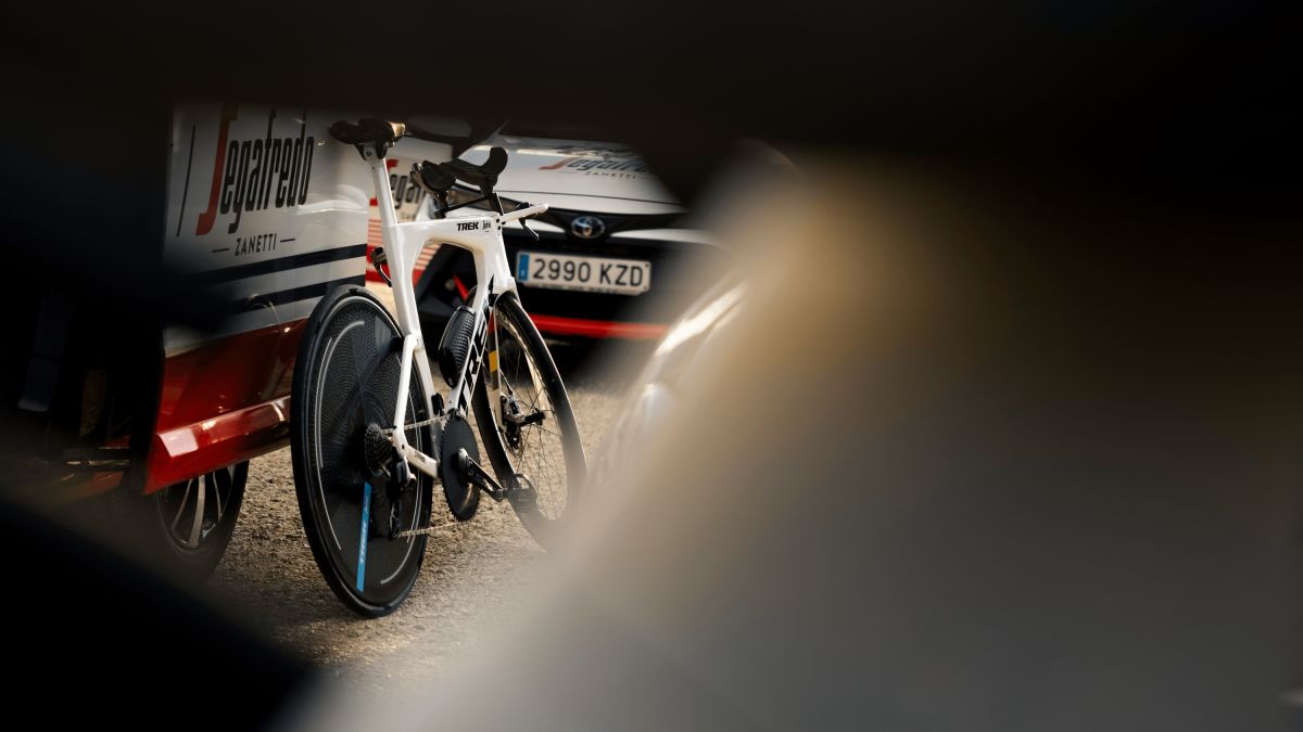 trek road bike wallpaper